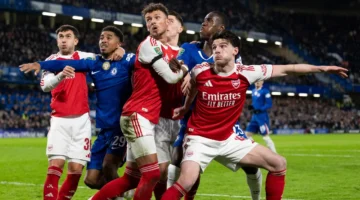 مقعد النهائي الذهبي.. تشكيل مفاجئ يجمع آرسنال وتشيلسي في صراع الحسم بالبطولة